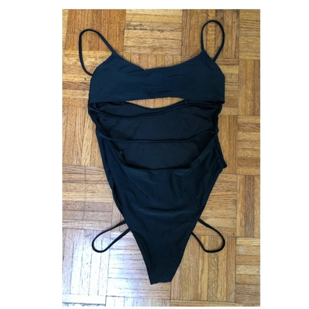 Nwot bathing suit
